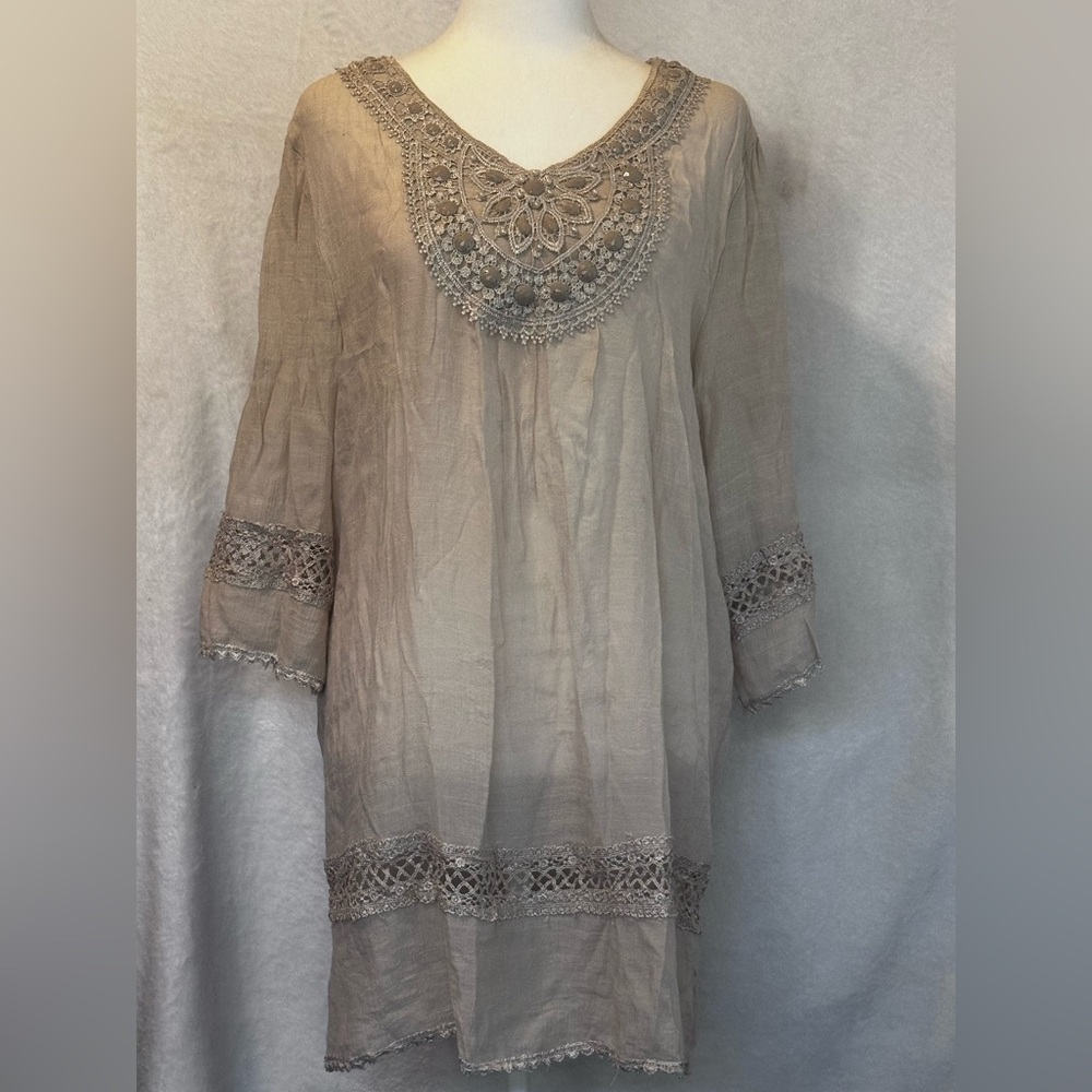 #1186 Embroidered Beige Tunic Top